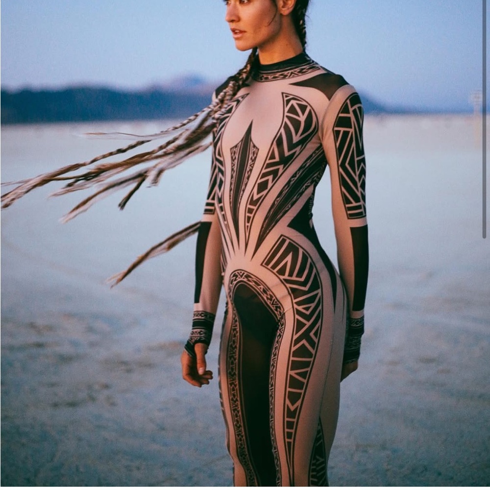 Mesh body suit